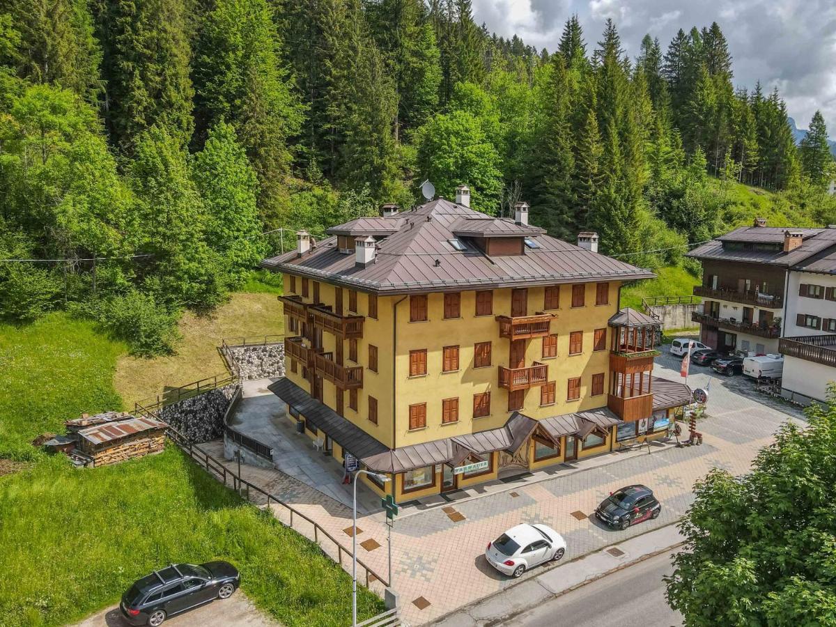 Condominio Orsa Maggiore 12 팔카데 외부 사진