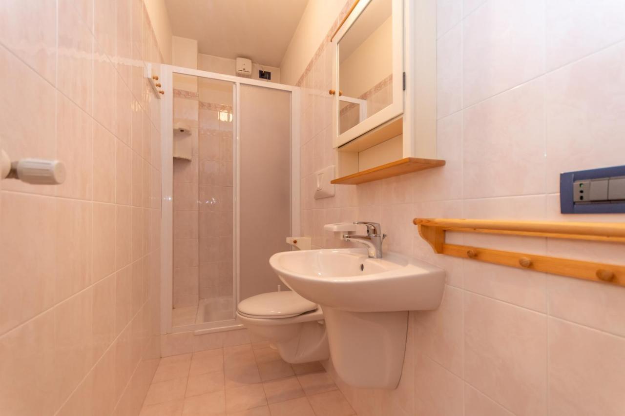 Condominio Orsa Maggiore 12 팔카데 외부 사진