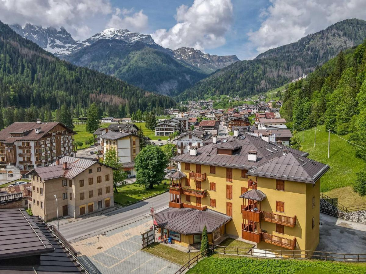 Condominio Orsa Maggiore 12 팔카데 외부 사진